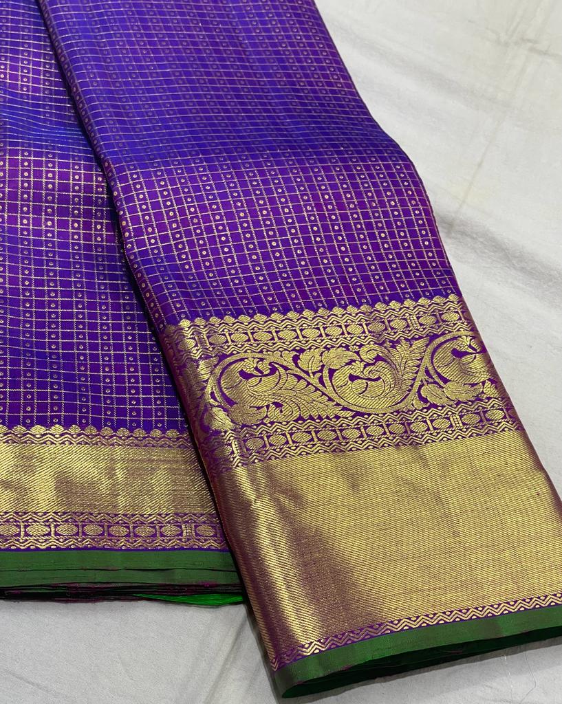 VOILET/GREEN  COLOUR  ZARI BORDER COMBITION PURE KANCHI SILK SAREE