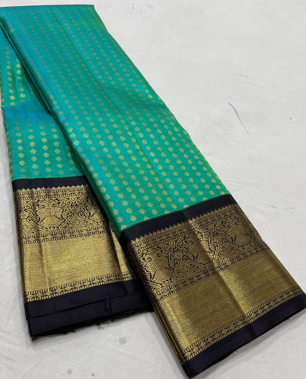 LITE TORQUISE GREEN/BLACK  COLOUR  ZARI BORDER COMBITION PURE KANCHI SILK SAREE