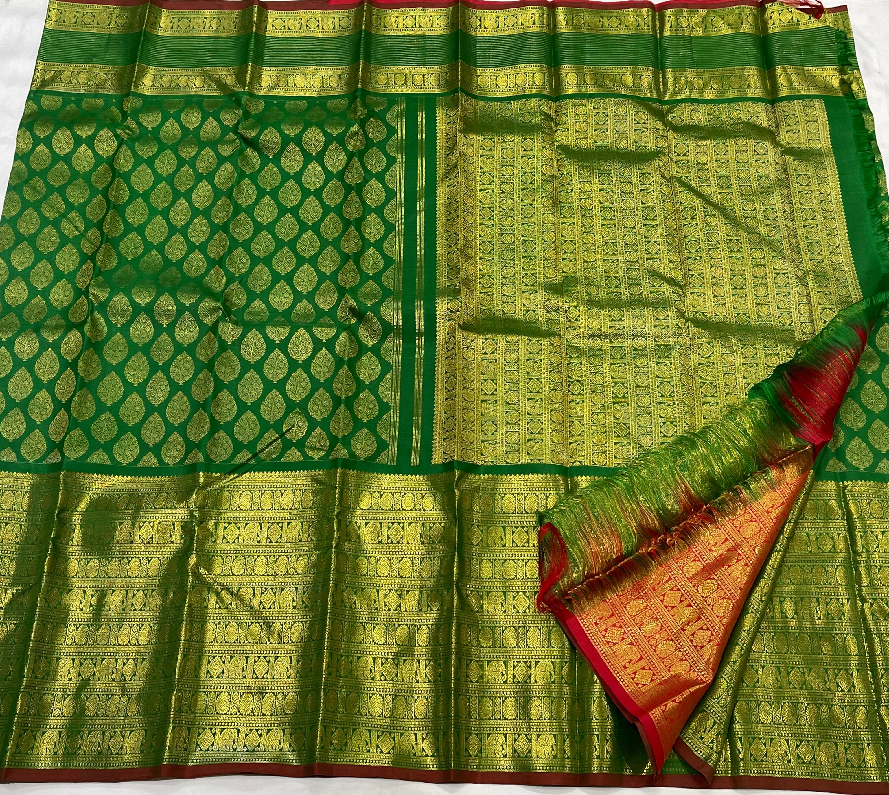 GREEN/RED  COLOUR  ZARI BORDER COMBITION PURE KANCHI SILK SAREE