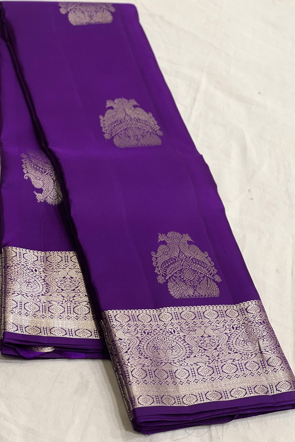 PURPLE COLOUR ZARI COMBINITION PURE SILK SAREES