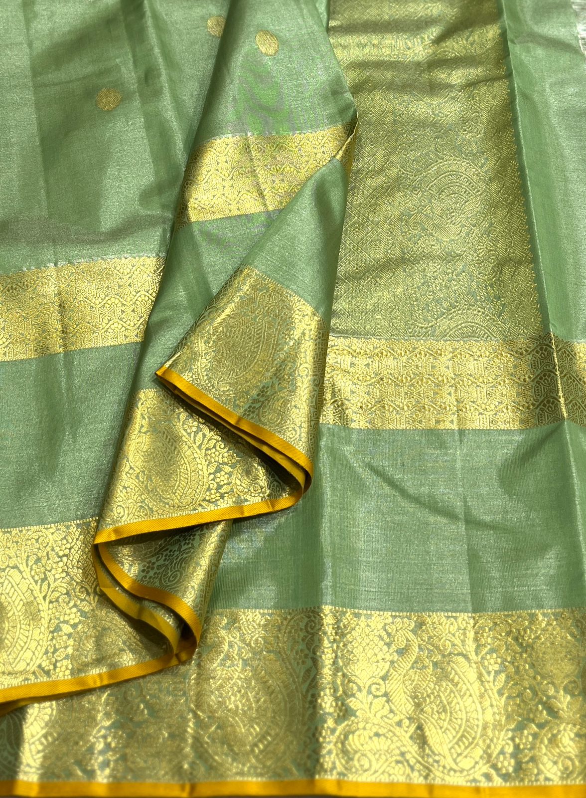 LITE SEA GREEN/GOLD  COLOUR ZARI COMBINITION PURE SILK SAREES