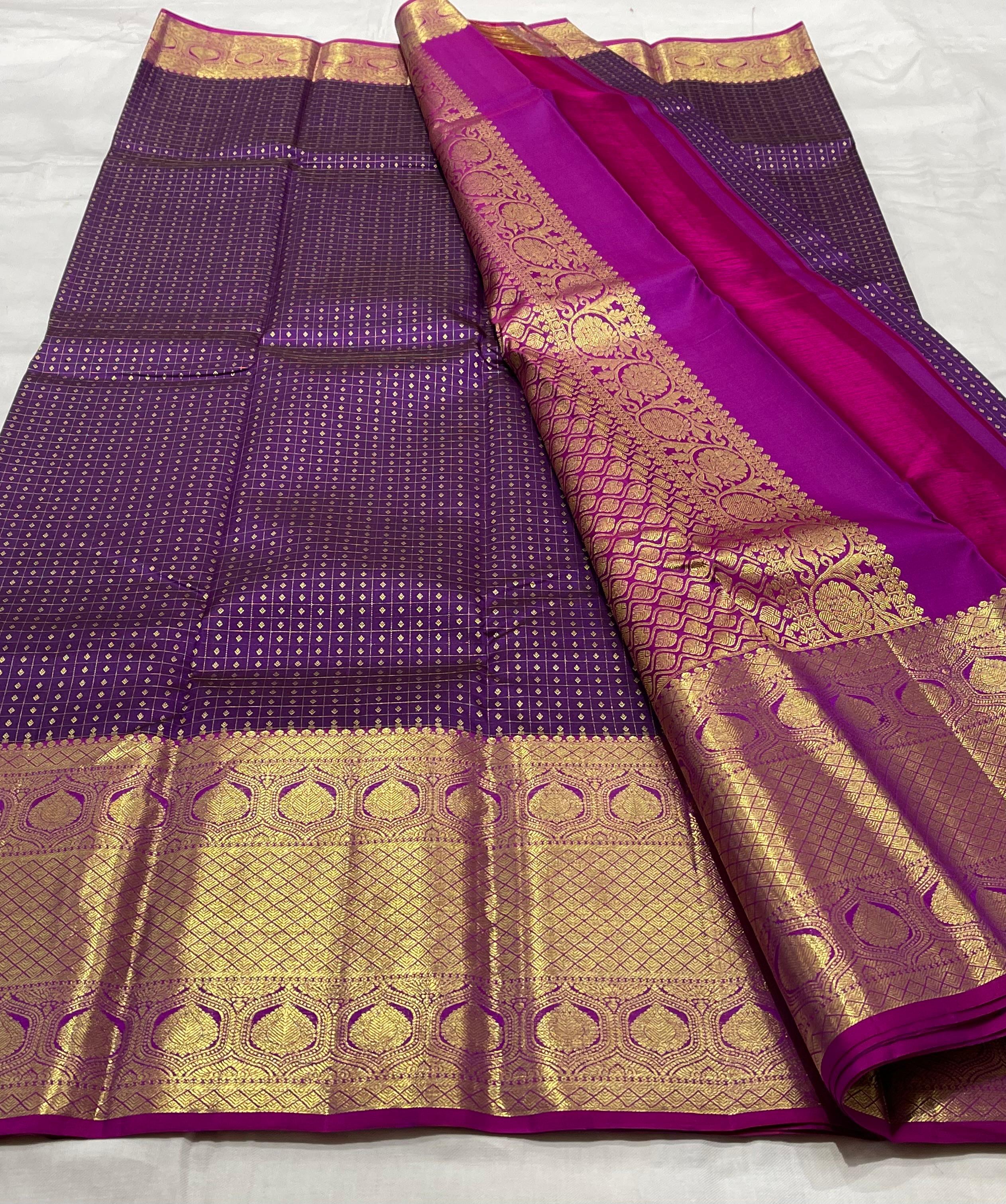 DARK PURPLE/PINK  COLOUR ZARI COMBINITION PURE SILK SAREES