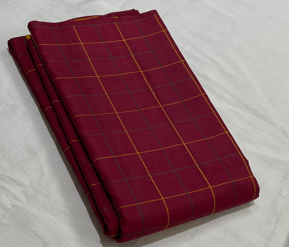 DARK RED & YELLOW COLOUR CHECKS \ CLASSIC BORDERLESS KANCHI SILK SAREE