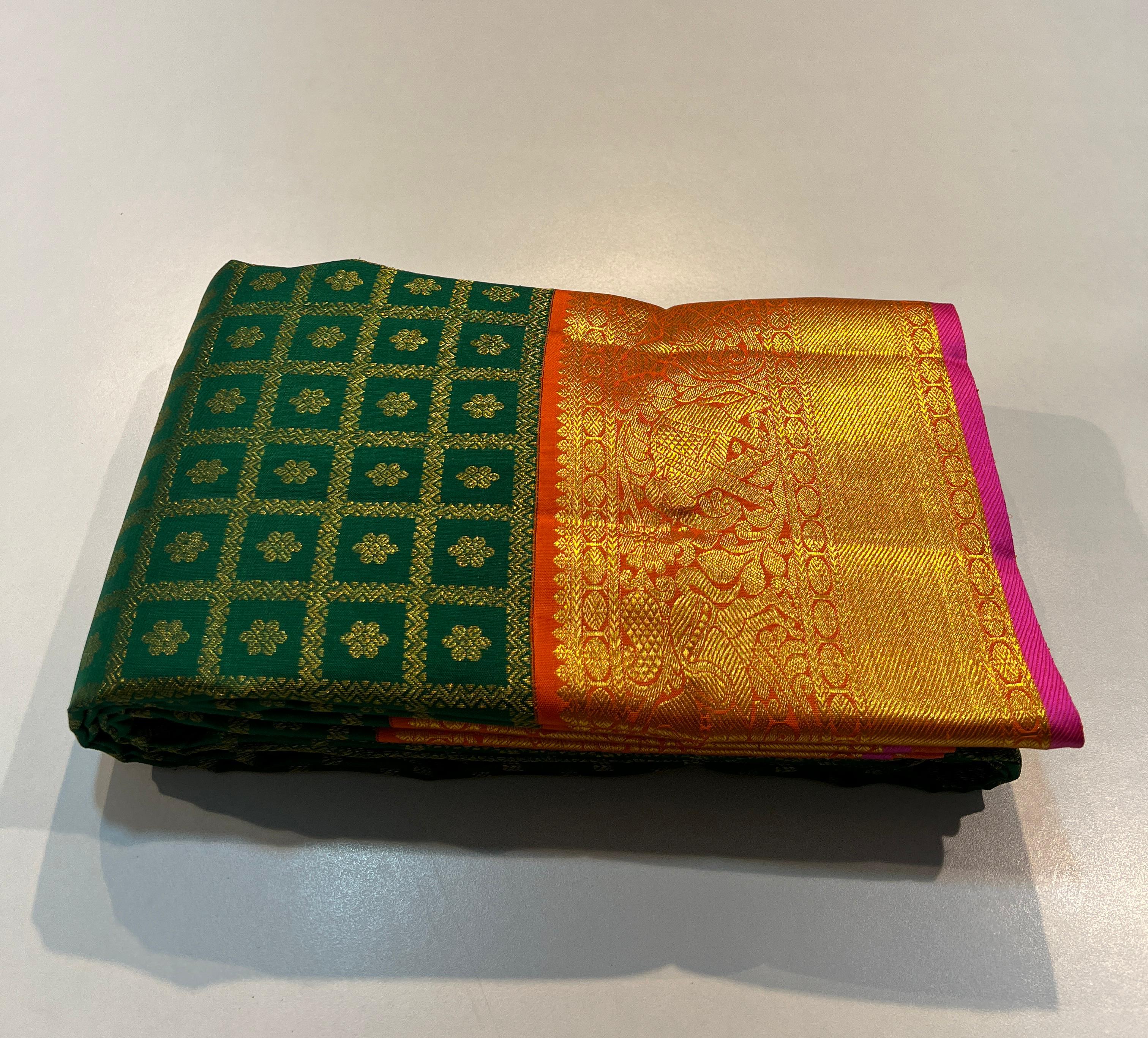 GREEN & ORANGE COLOUR COMBITION KANCHIPURAM SAREE