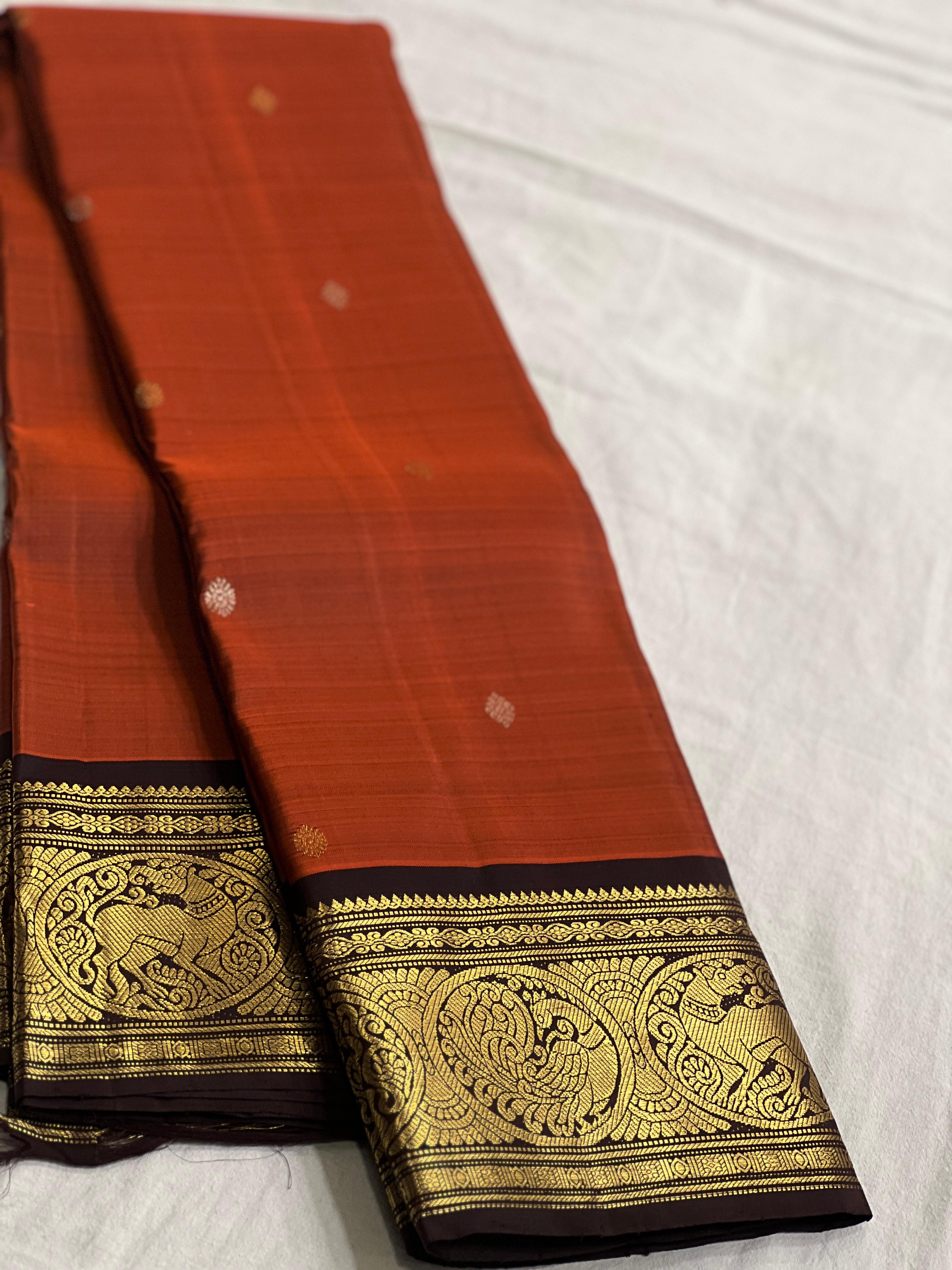 BROWN SAREE\ GOLD COLOUR BORDER SAREE