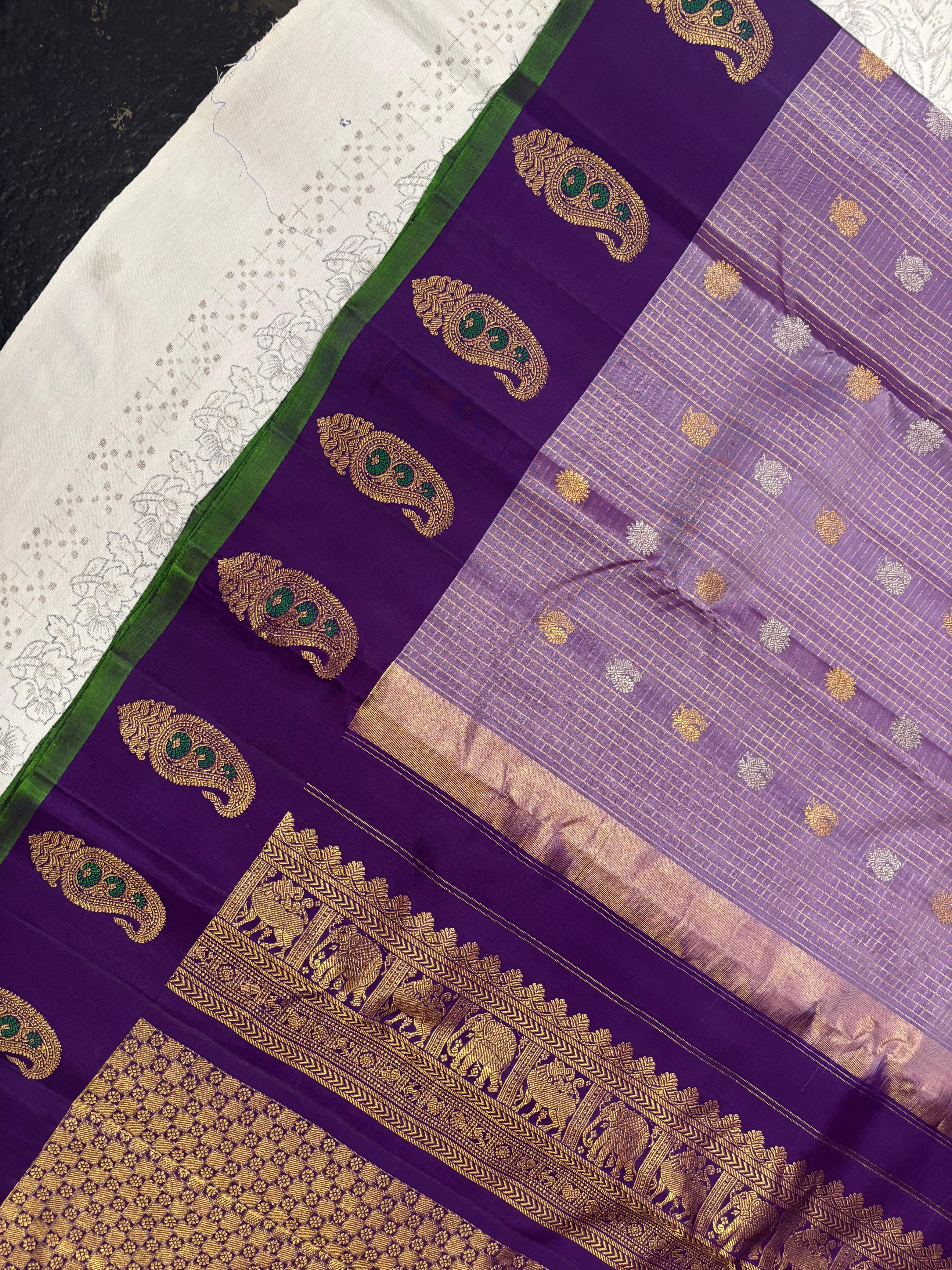 PURPLE & GOLD COLOUR DESIGNS GADWAL SILK SAREE