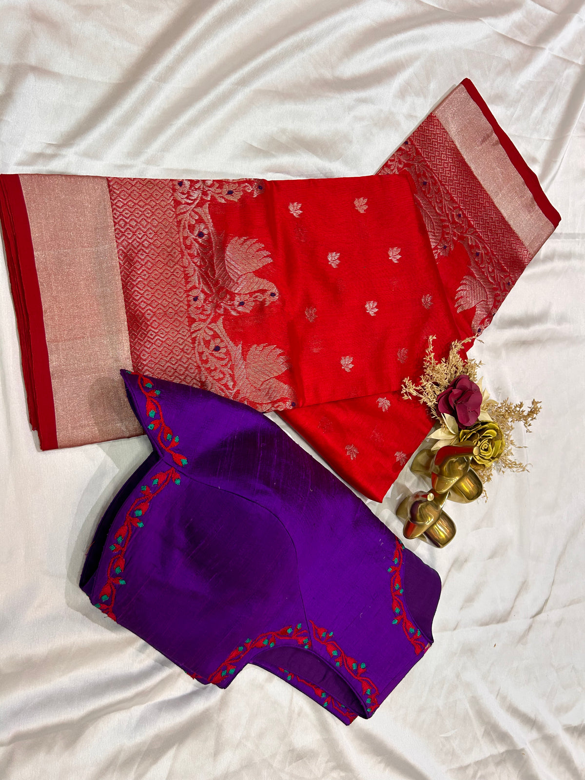 RED CHANDERI SAREE