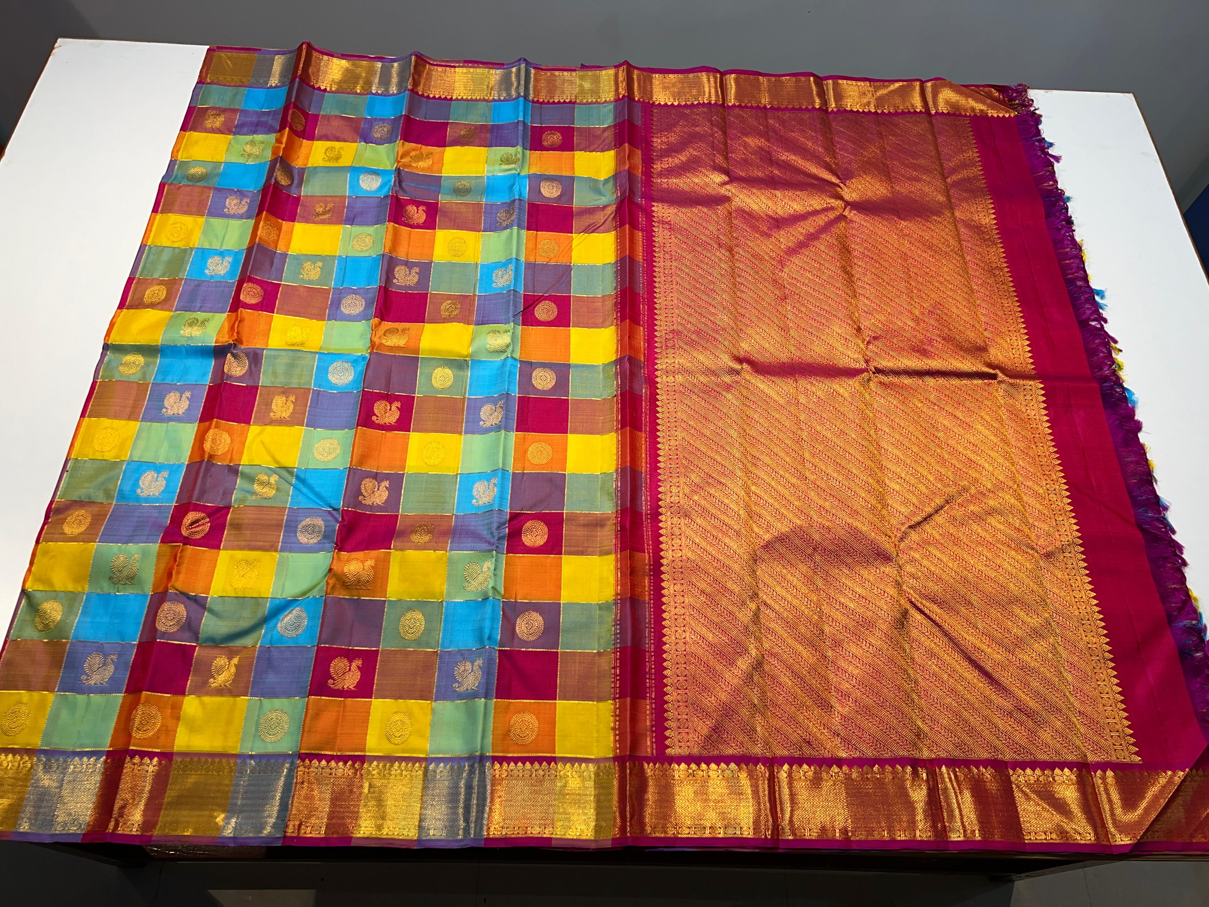 MULTI COLOUR PALUM PAZHAM KATTAM COMBINATION KANCHIPURAM SILK SAREE