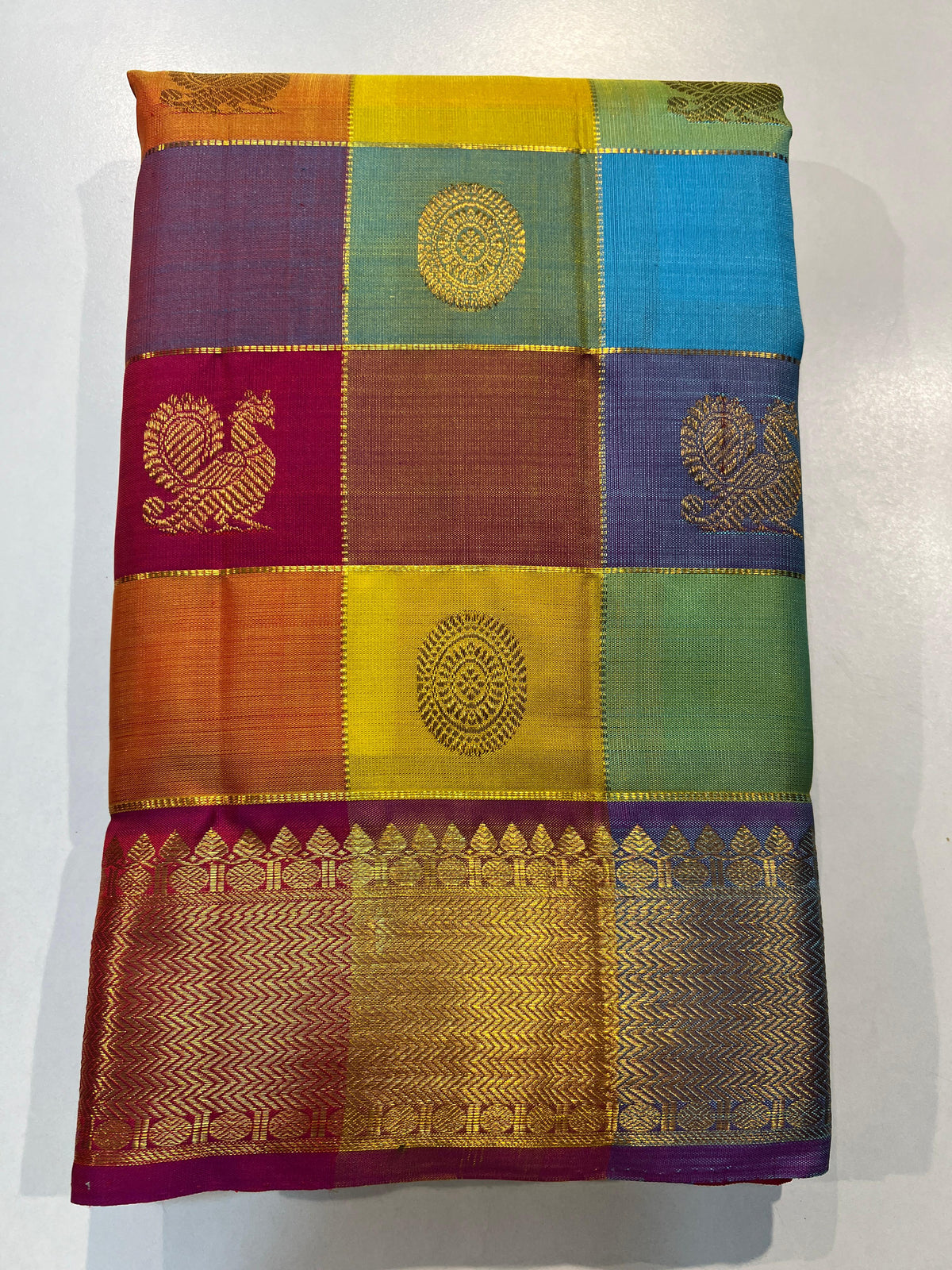 MULTI COLOUR PALUM PAZHAM KATTAM COMBINATION KANCHIPURAM SILK SAREE