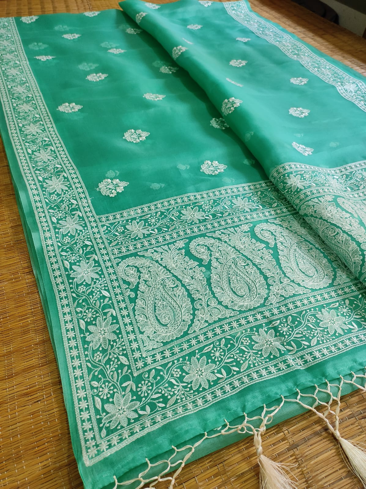 DARK GREEN COLOUR PURE ORGANZA SILK EMBROIDERY BORDER BUTA