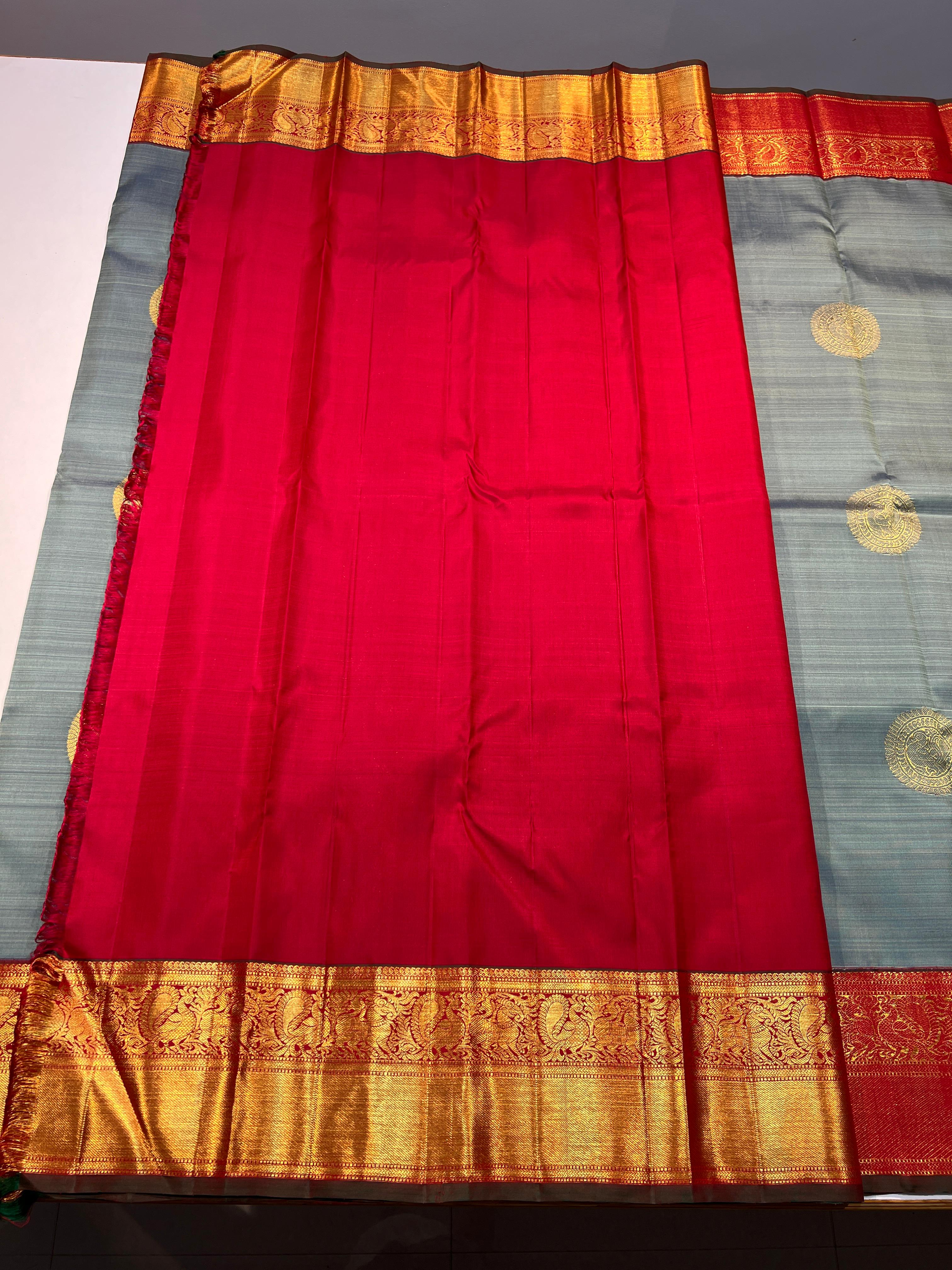 Grey / Red Kanchi Silk Saree