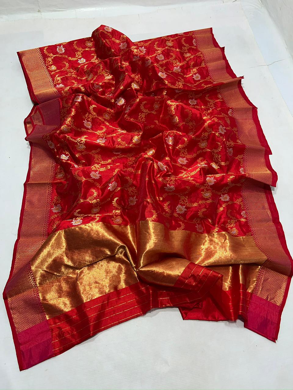 RED CHANDERI SAREE