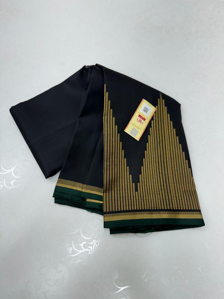 BLACK TEMPLE BOARDER KANCHI SILK SAREE