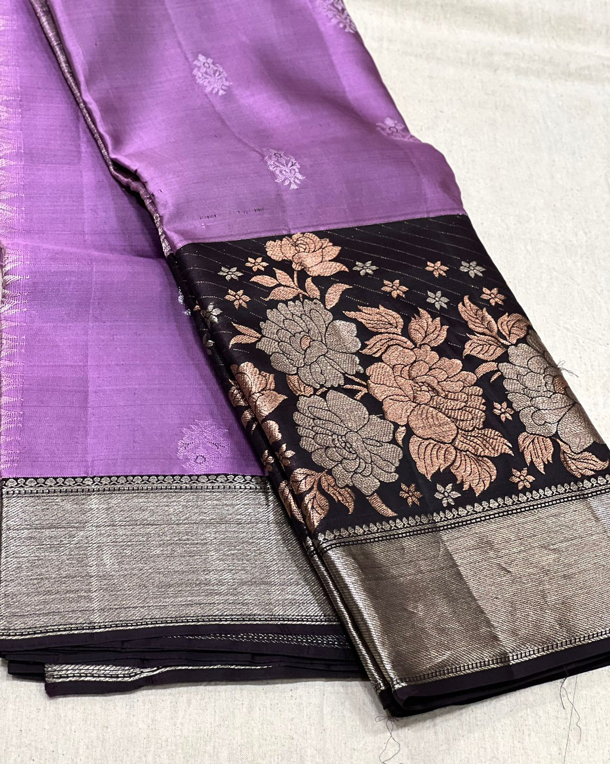 LAVENDER / BLACK KANCHI SAREE