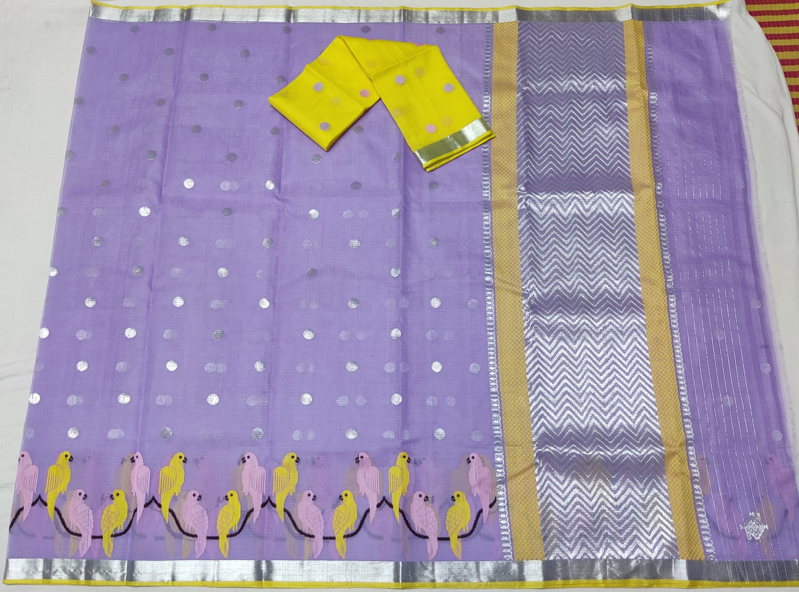 LAVENDER / YELLOW ZARI KOTA SAREE