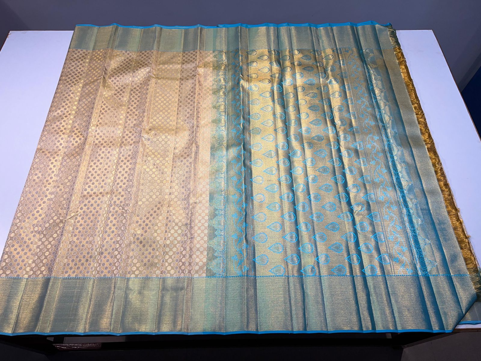 GOLD / TURQUOISE GREEN KANCHI SILK SAREE