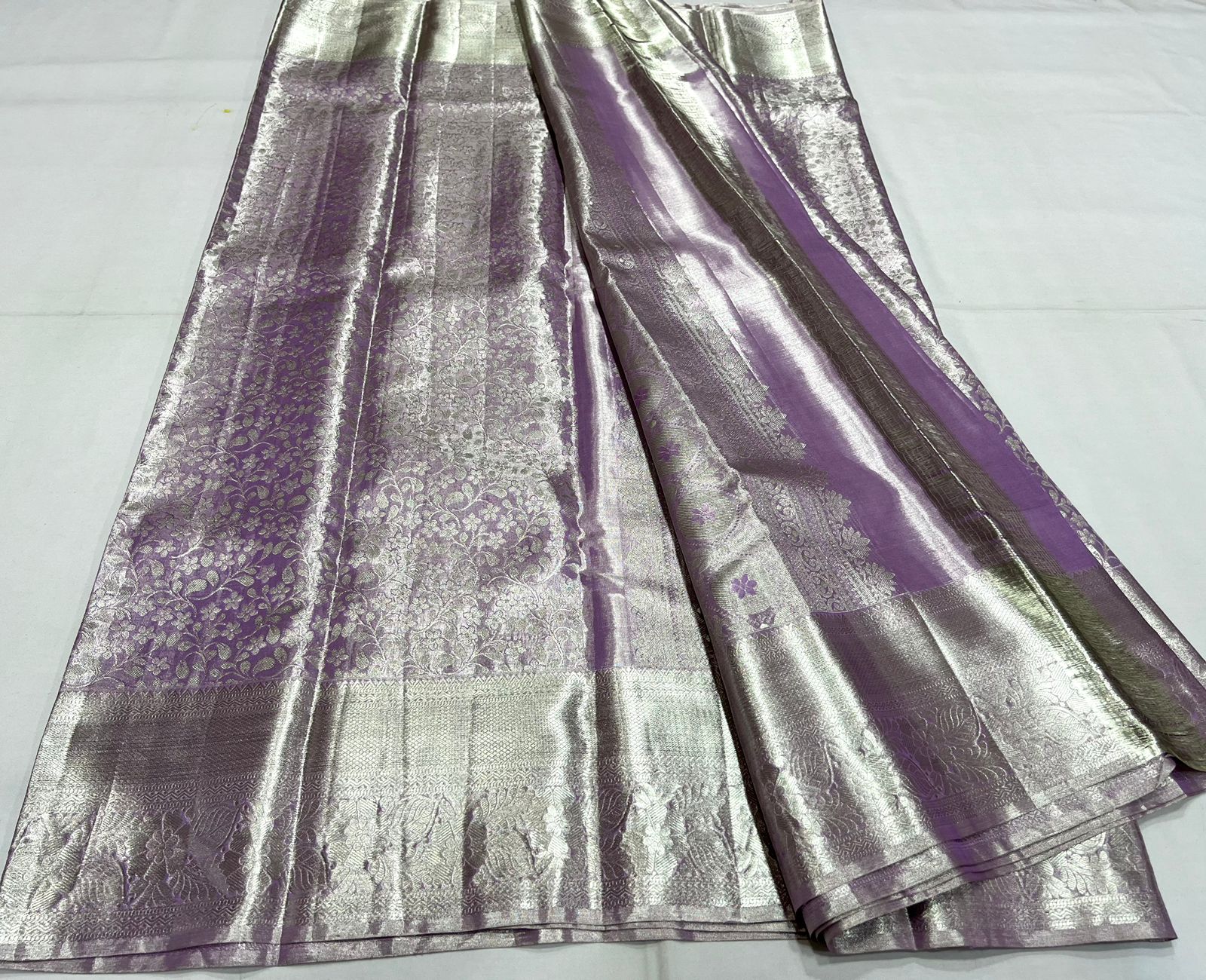 LAVENDER / SILVER KANCHI TISSUE SAREE