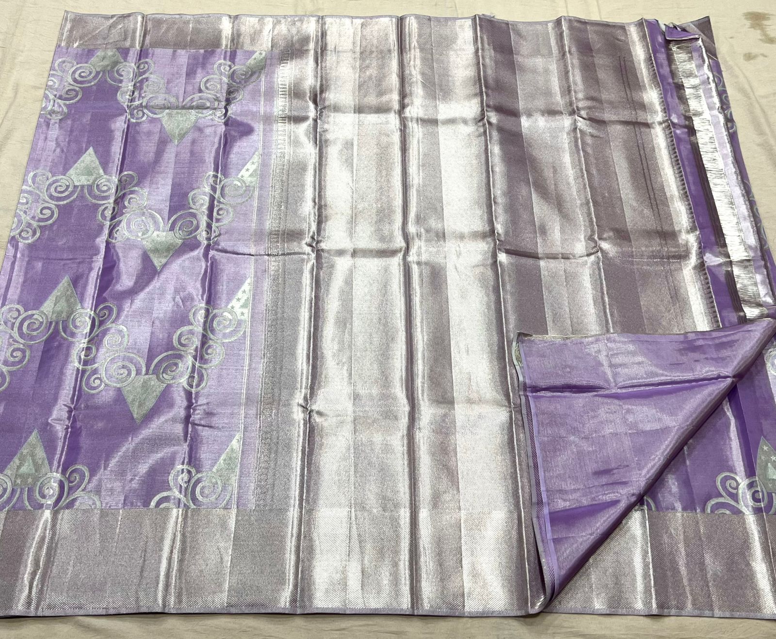 LAVENDER / SILVER KANCHI TISSUE SAREE