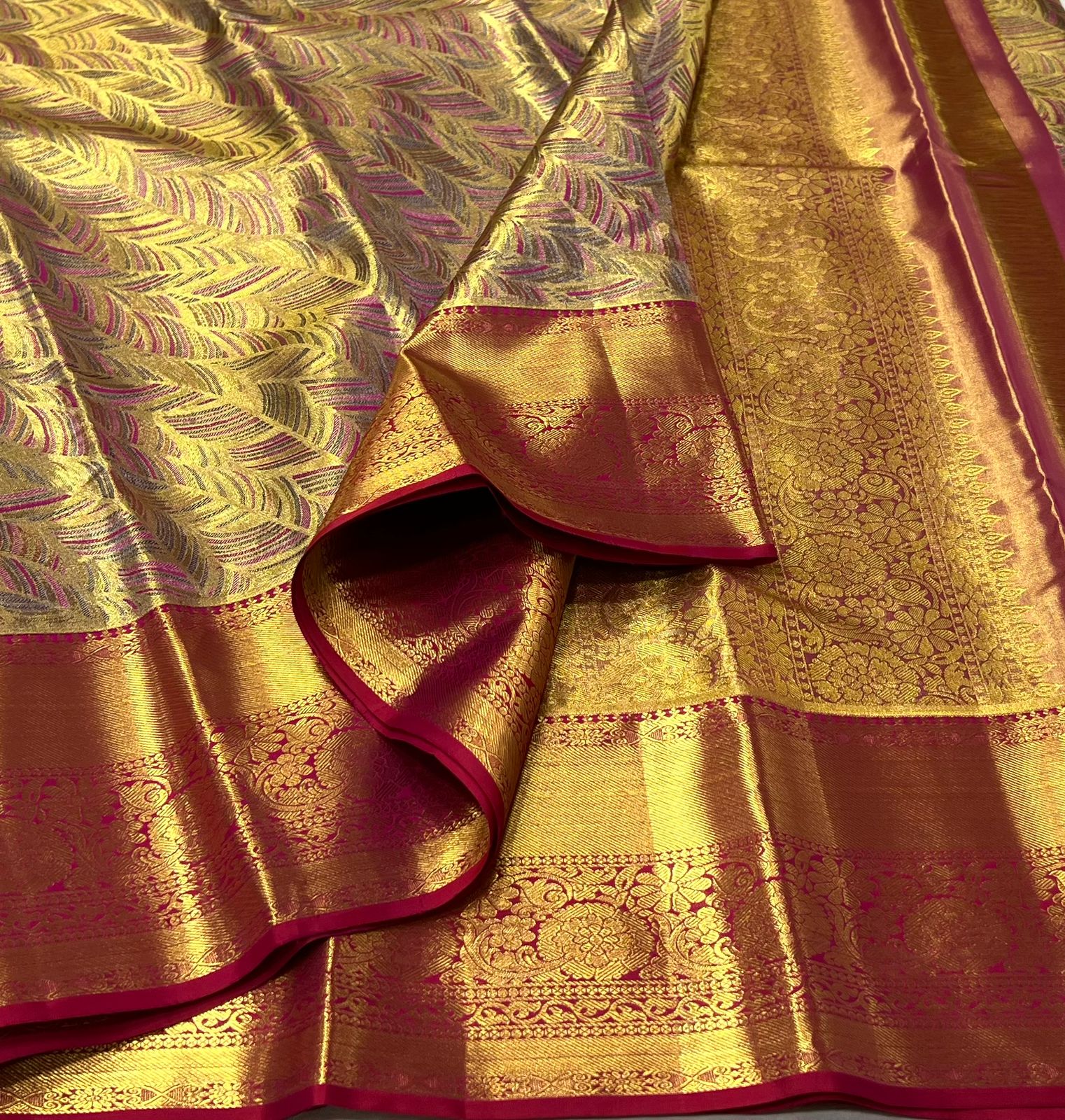 GOLD / MAROON KANCHI TISSUE SAREE