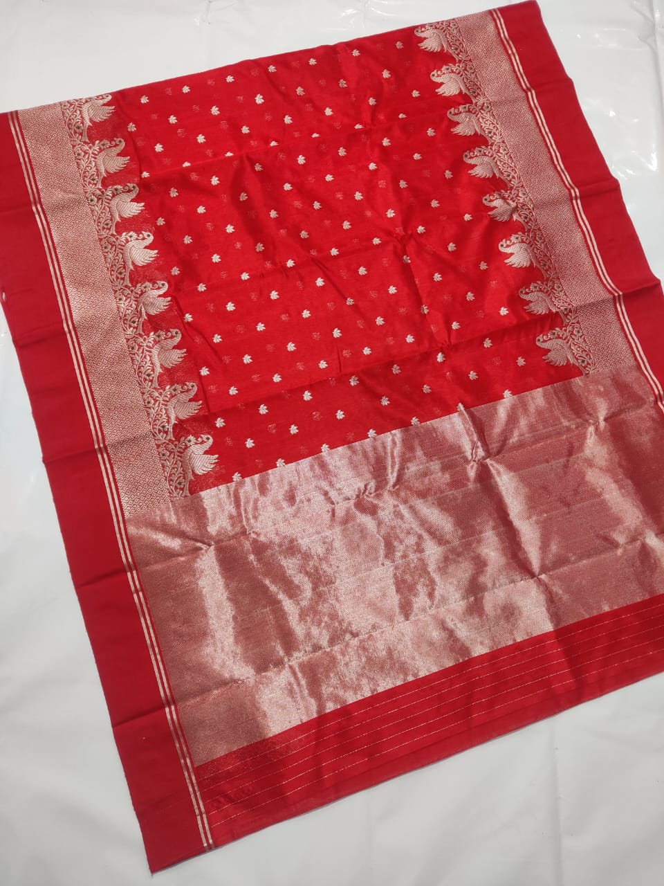 RED CHANDERI SAREE