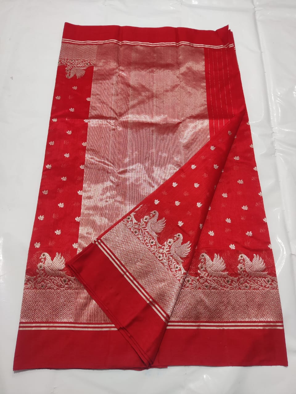 RED CHANDERI SAREE