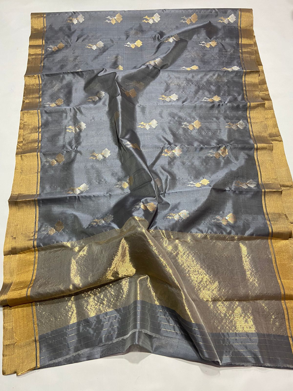 GRAY/GOLD CHANDERI SAREE