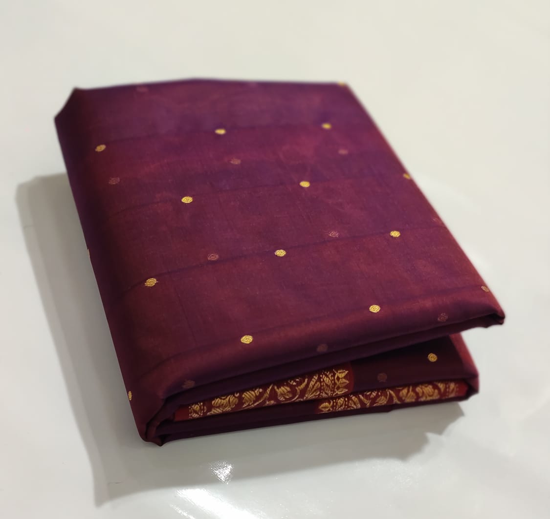 RED CHANDERI SAREE