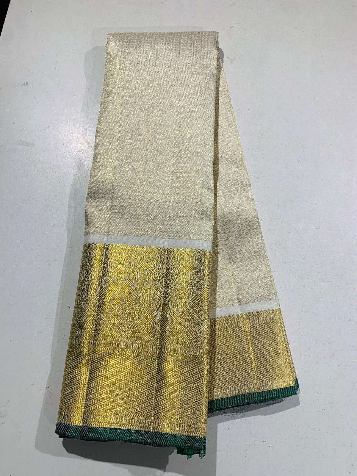 HALF WHITE /  GOLD KANCHI SILK SAREE