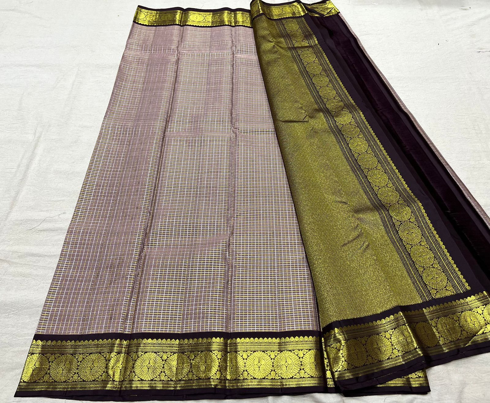 GRAY/ GOLD KANCHI SILK SAREE