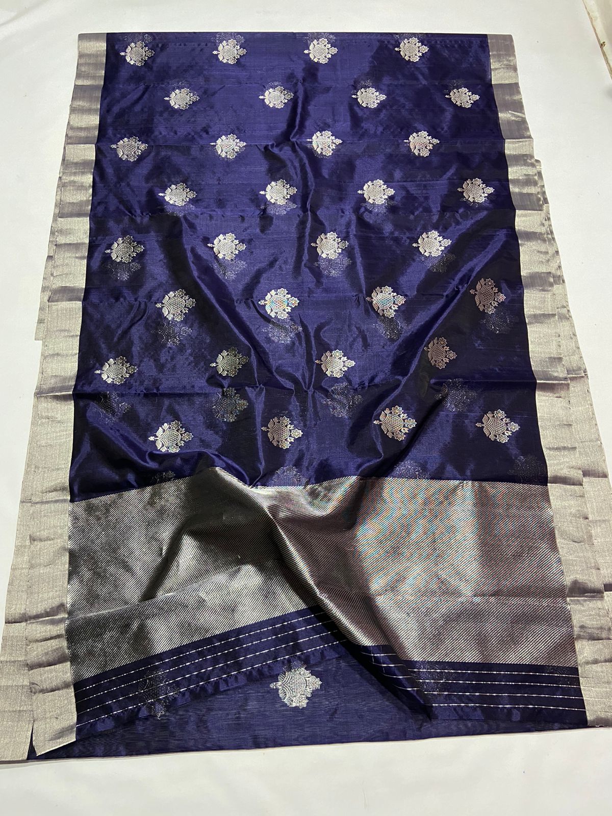 NAVY BLUE SILVER CHANDERI SAREE