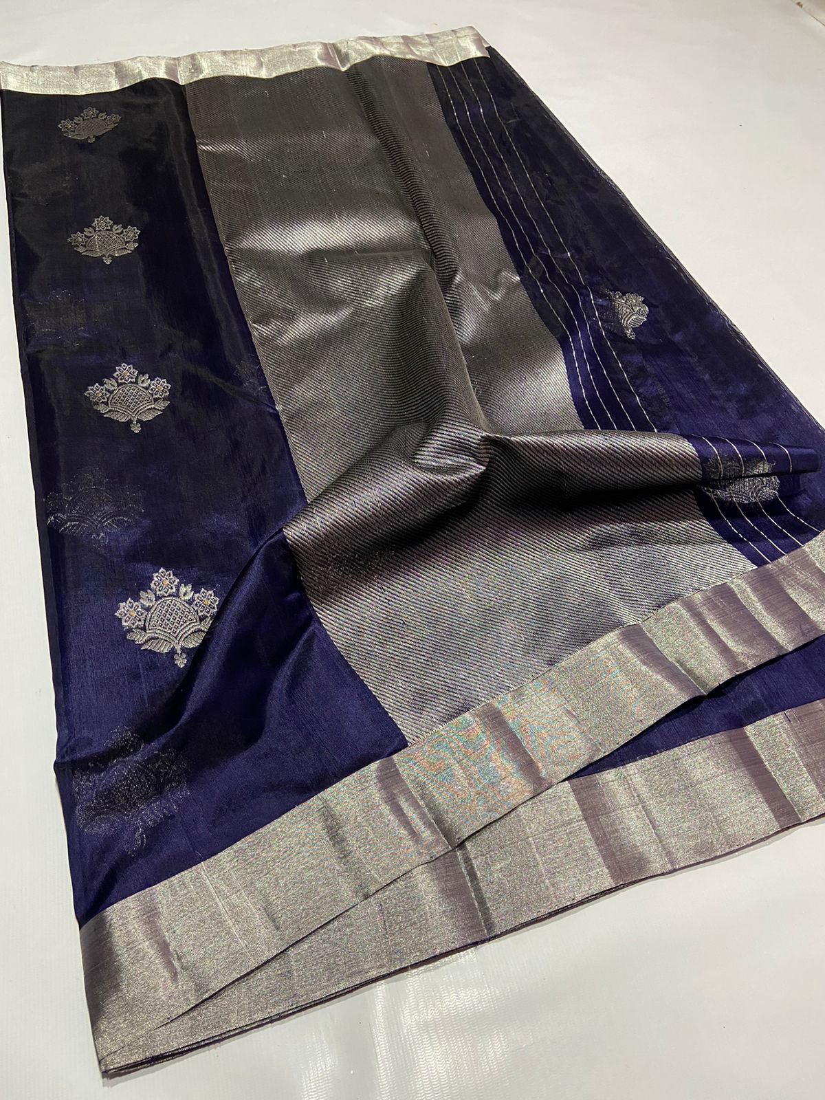 NAVY BLUE SILVER CHANDERI SAREE