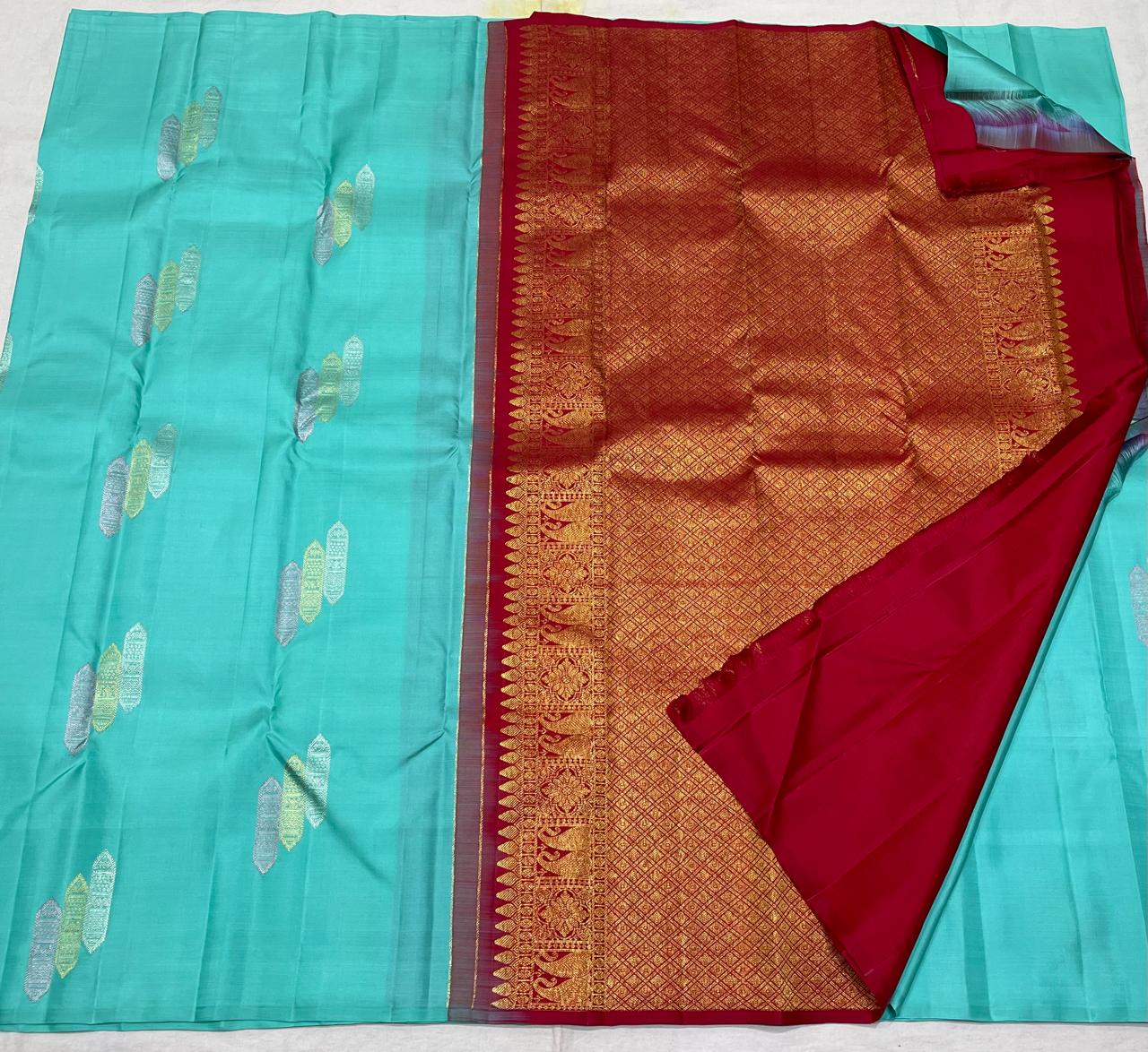 SKY BLUE / MAROON BOARDERLESS KANCHI SAREE