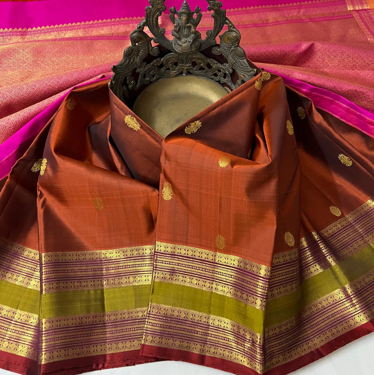 BROWN / PINKKANCHI SAREES