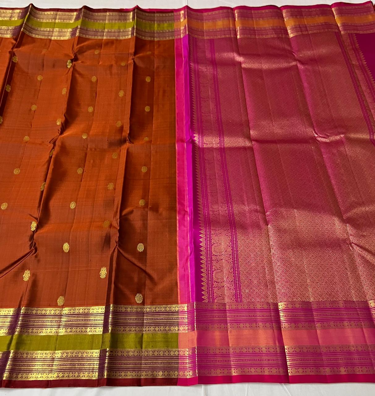 BROWN / PINKKANCHI SAREES