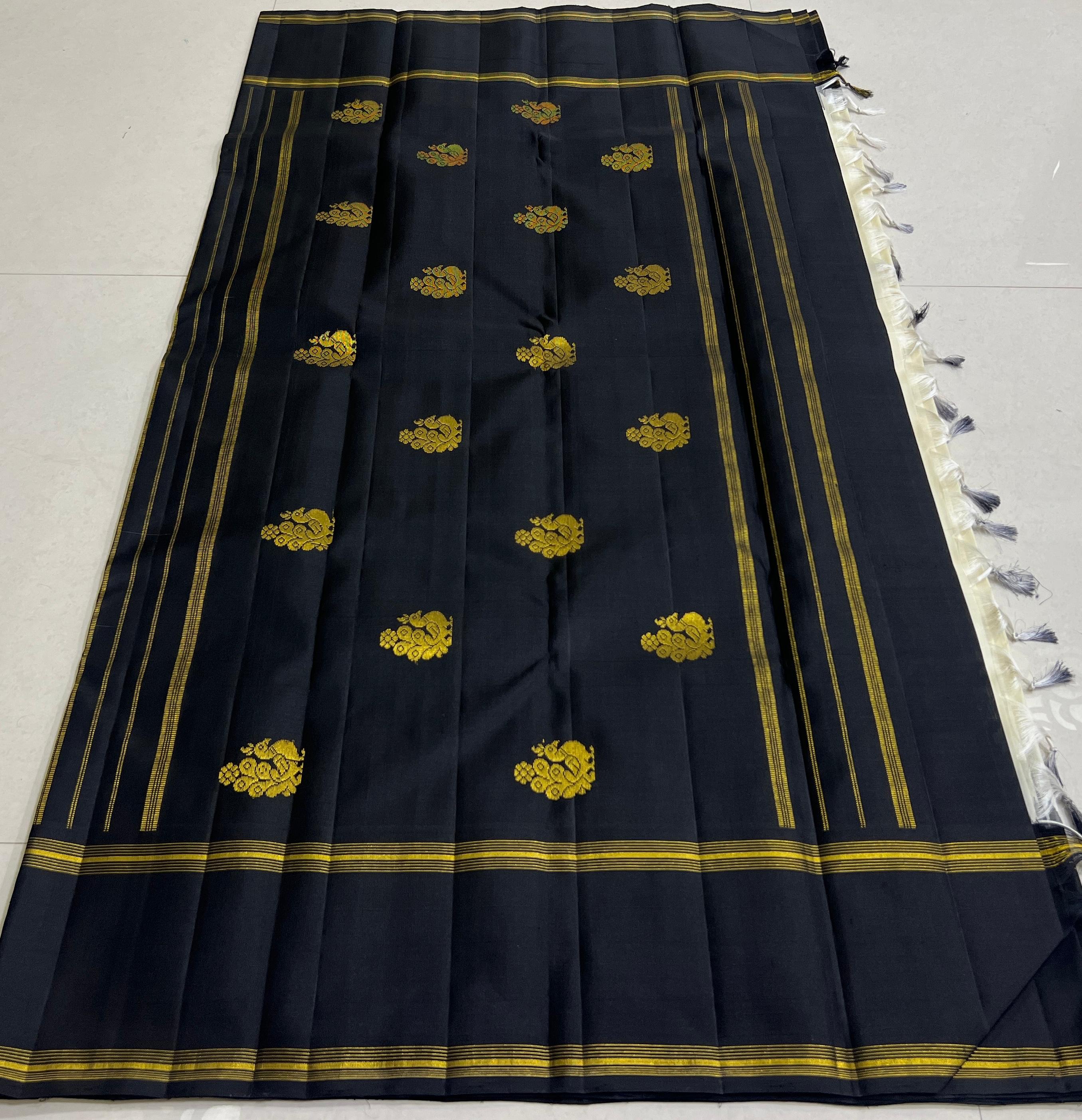 WHITE BLACK TEMPLE  SILK SAREE