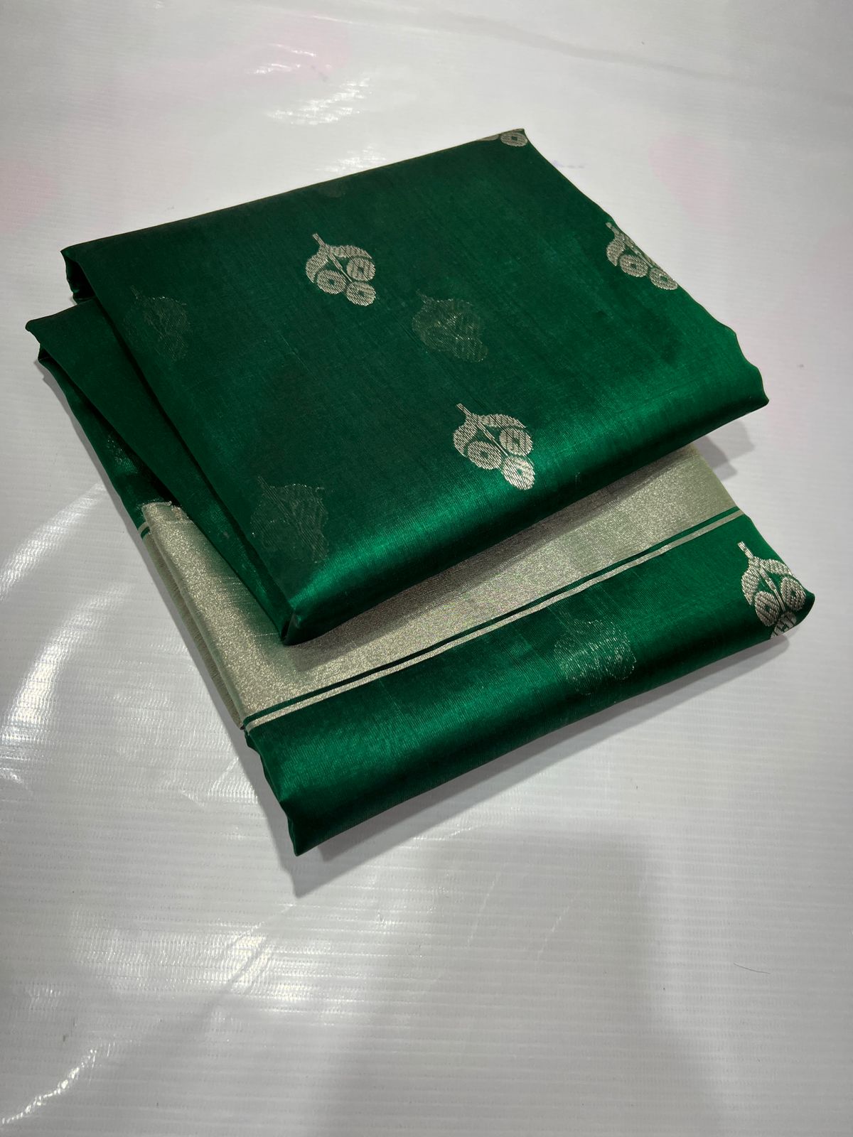 GREEN CHANDERI SAREE