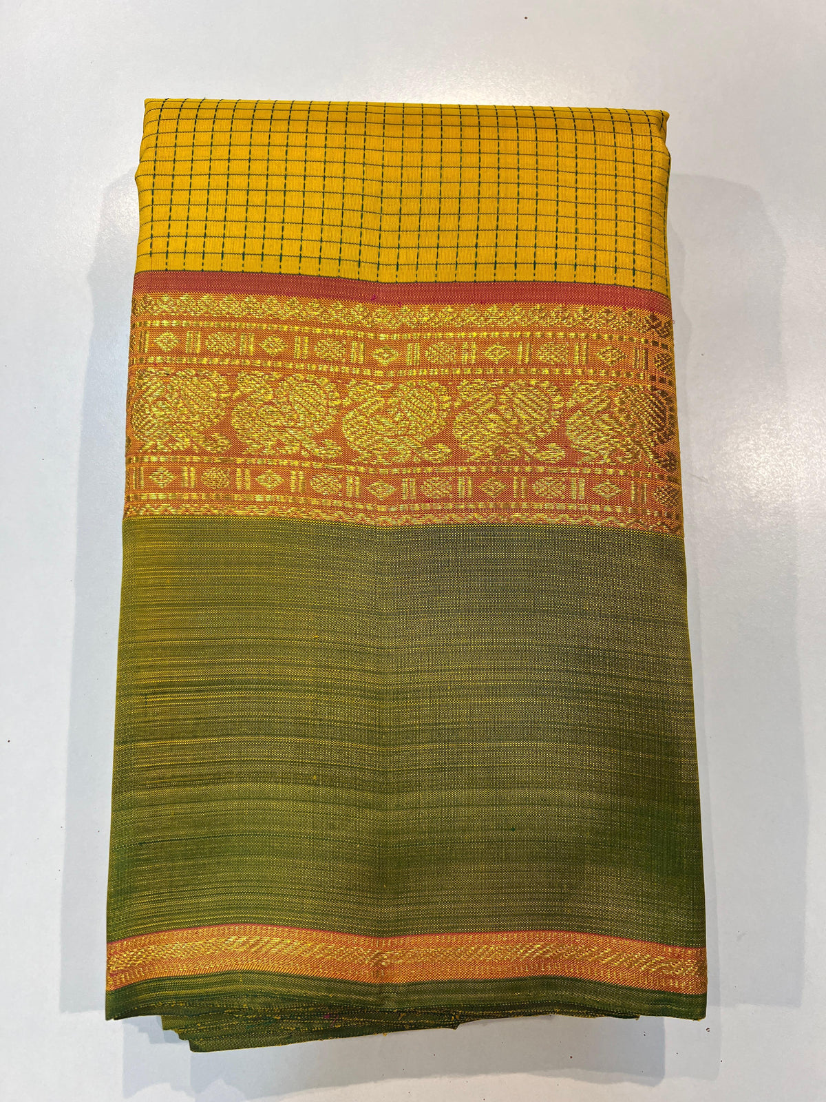 YELLOW & GREEN COLOUR COMBINATION KANCHIPURAM SILK SAREE